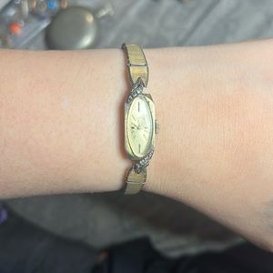 Vintage 60s/70s Elgin watch